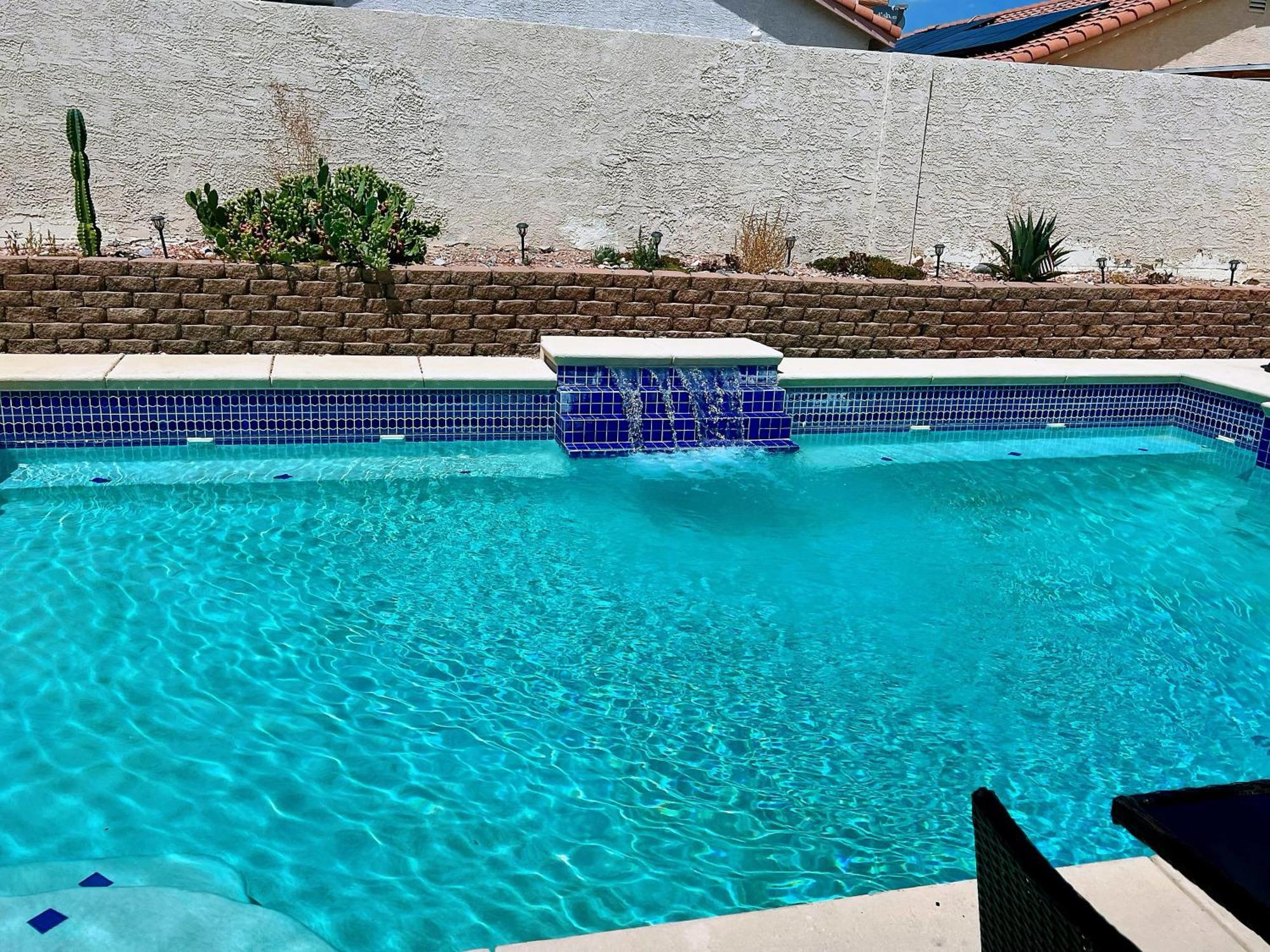 Amazing Heated Pool And Private Hot Tub 3Br In Heart Of Lv Villa Las Vegas Esterno foto
