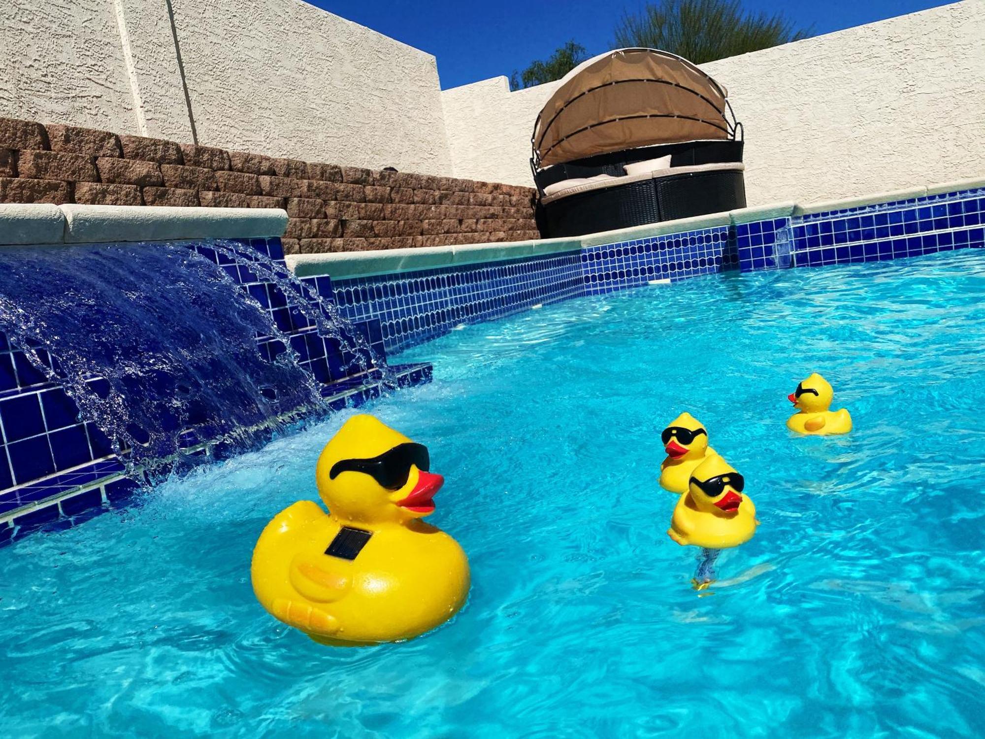 Amazing Heated Pool And Private Hot Tub 3Br In Heart Of Lv Villa Las Vegas Esterno foto
