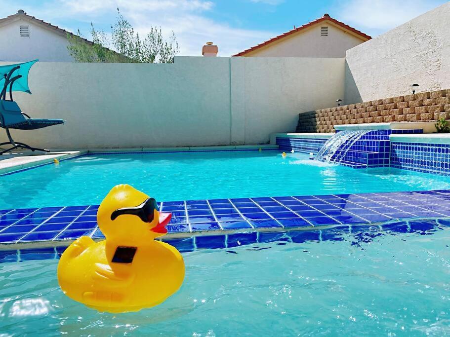 Amazing Heated Pool And Private Hot Tub 3Br In Heart Of Lv Villa Las Vegas Esterno foto