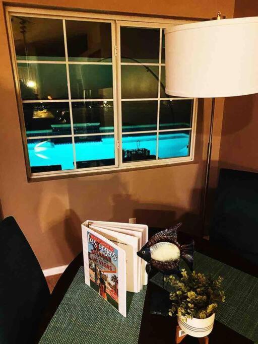 Amazing Heated Pool And Private Hot Tub 3Br In Heart Of Lv Villa Las Vegas Esterno foto