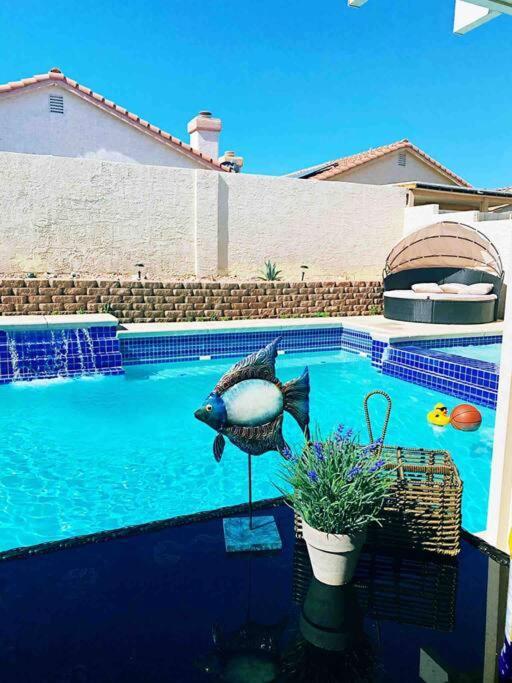 Amazing Heated Pool And Private Hot Tub 3Br In Heart Of Lv Villa Las Vegas Esterno foto